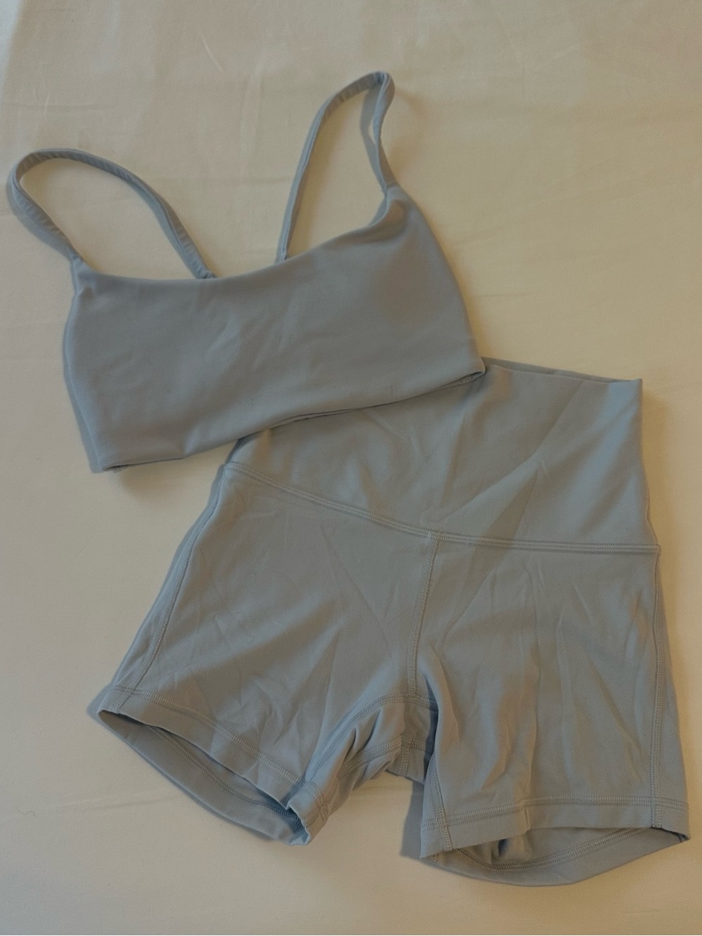 lululemon light blue align shorts and sports bra set